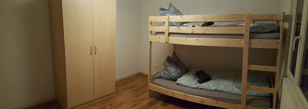 Attika Wohnung Spiez Exteriör bild