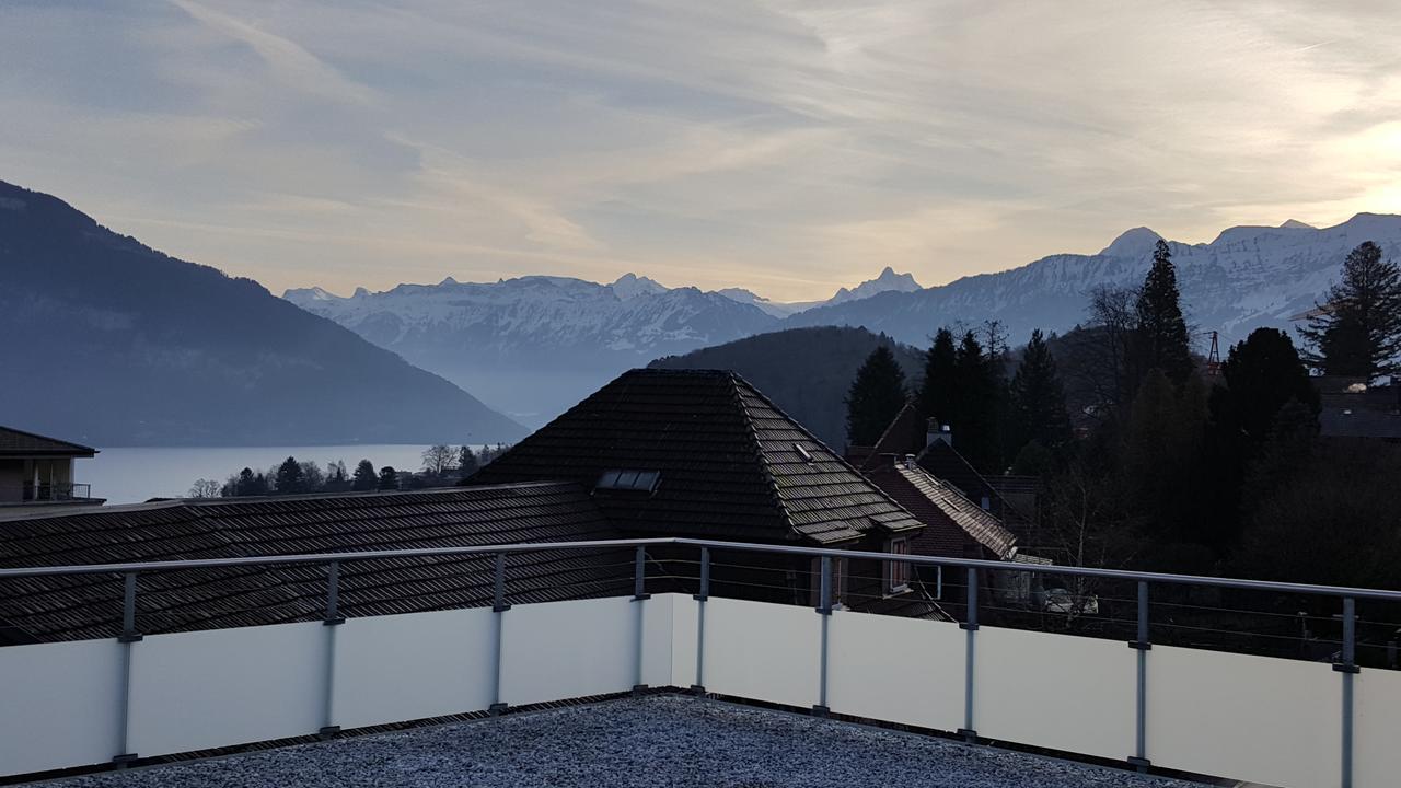 Attika Wohnung Spiez Exteriör bild