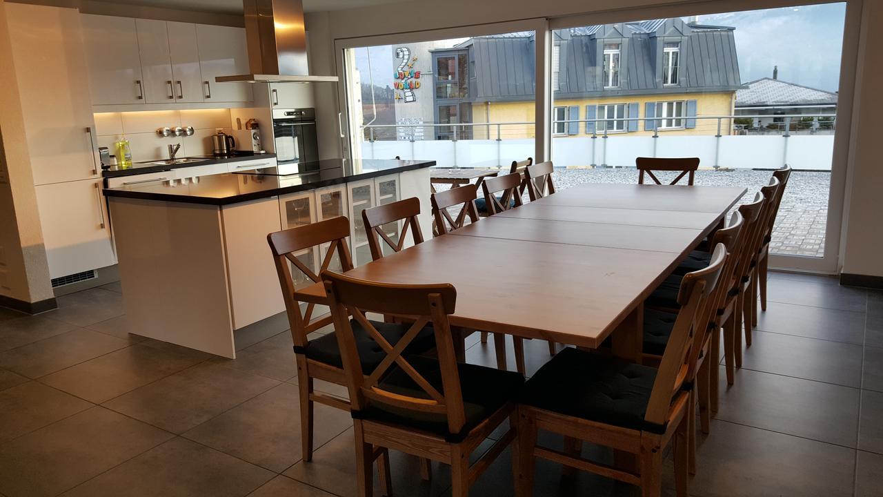 Attika Wohnung Spiez Exteriör bild